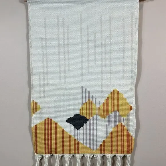 Macrame Wall Hanging Hand-Woven Tassel Tapestry Decoration Indoor Outdoor - Picture 4 of 10